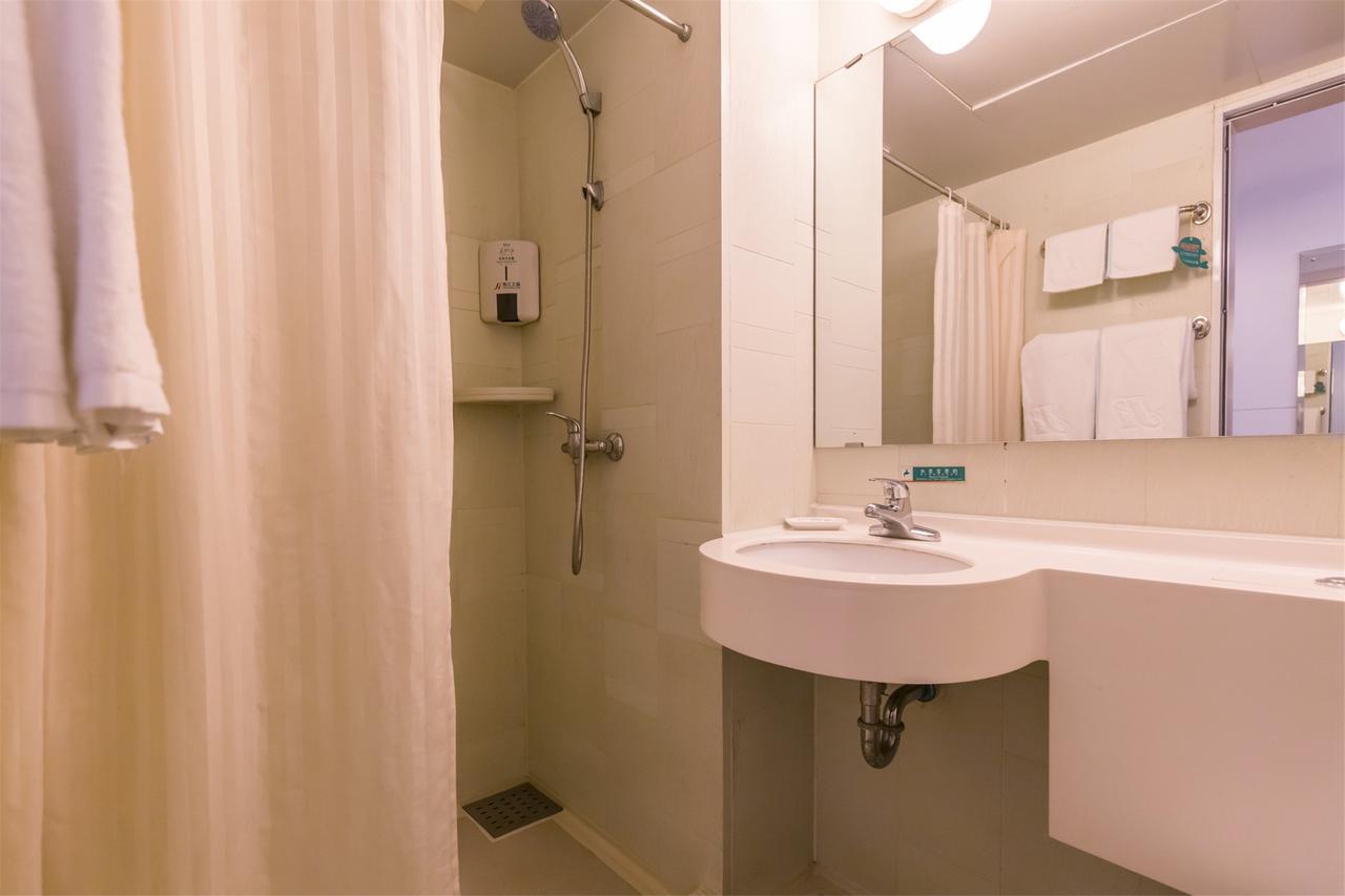 Jinjiang Inn Guangzhou Sanyuanli Avenue Heyi Street Экстерьер фото